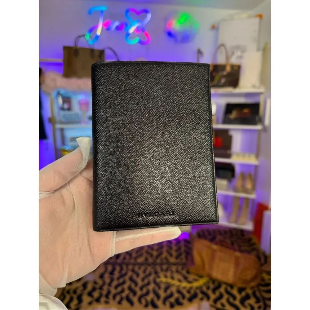 Rare NIB Bvlgari Black Leather Large Size Passport Holder Wallet Full Set